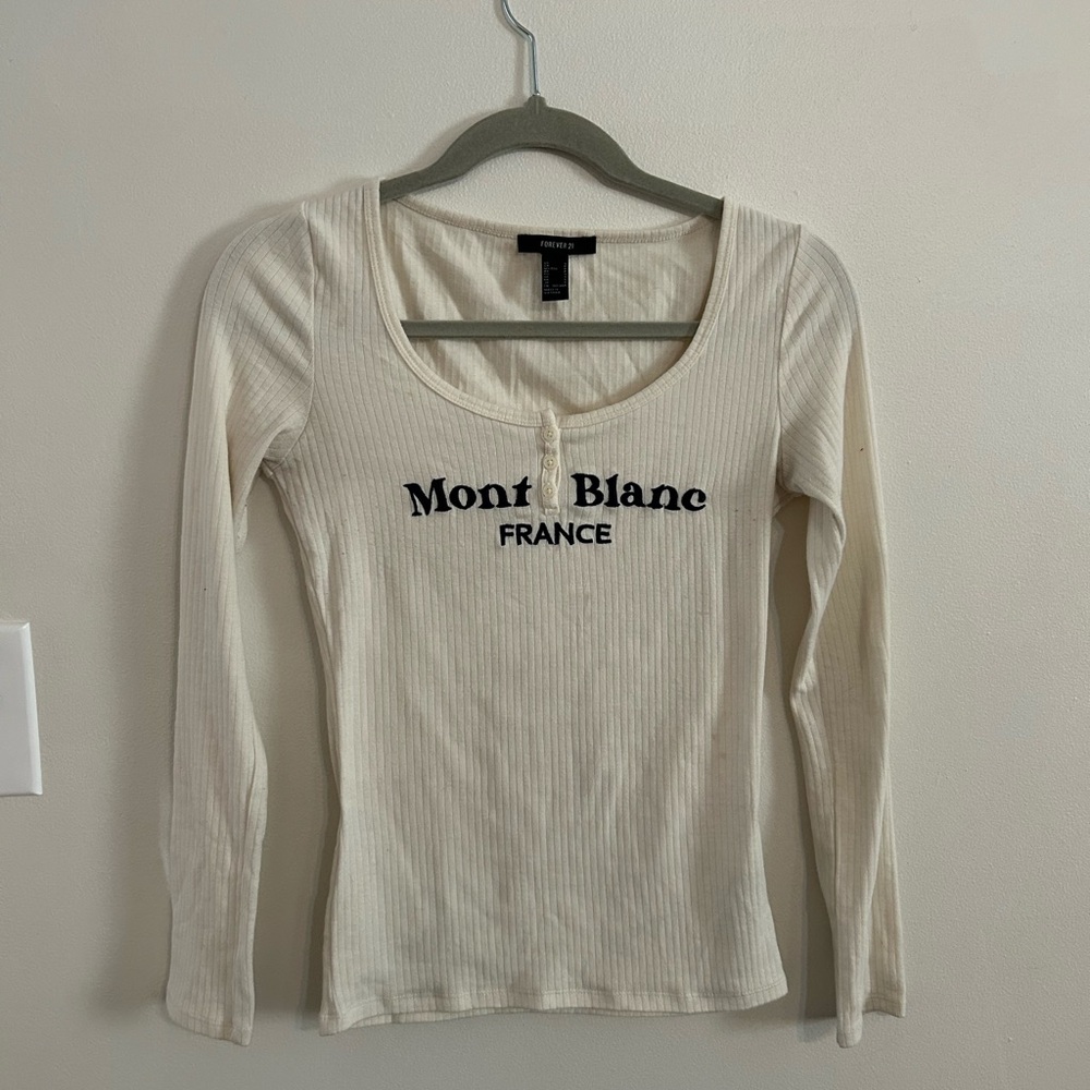 Cream Fitted Buttoned Blouse
